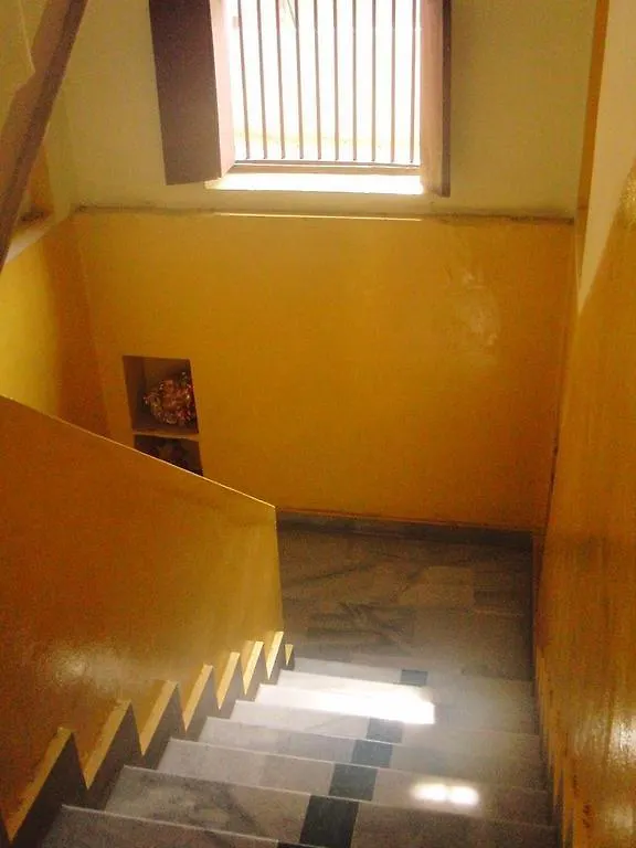 Shivakashi Guest House Varanasi